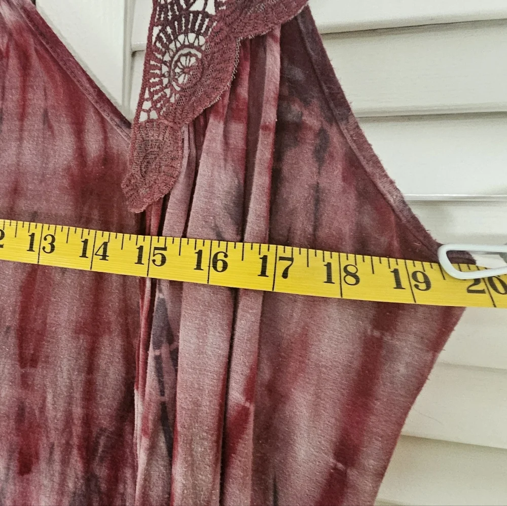 Daytrip Tie-dye Vest - Picture 5 of 9